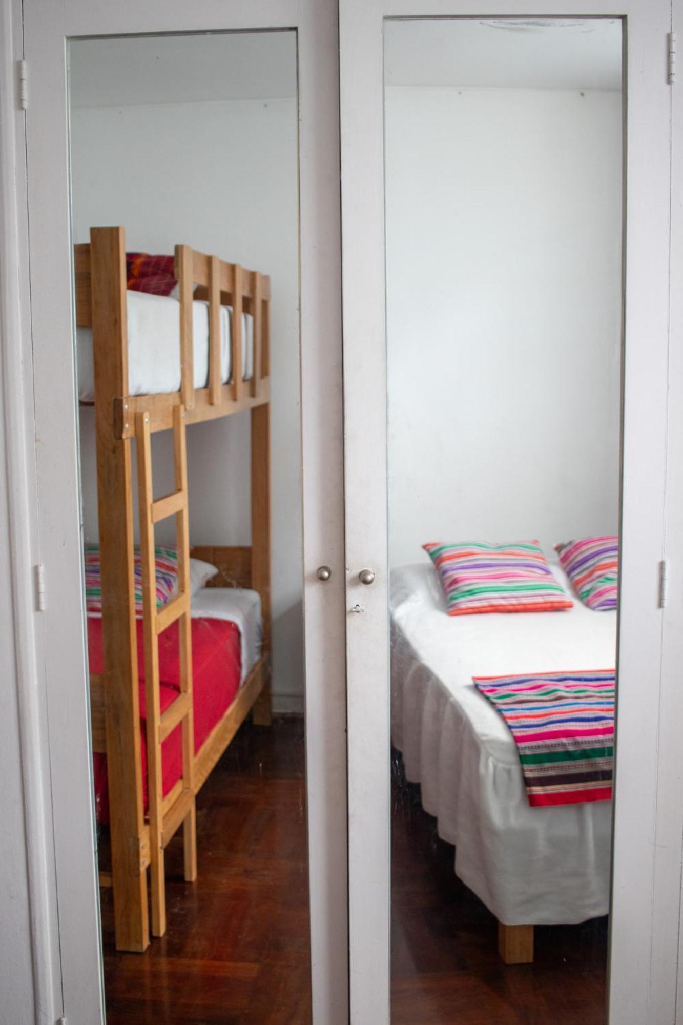 Temazcal Hostel Lima Exterior photo