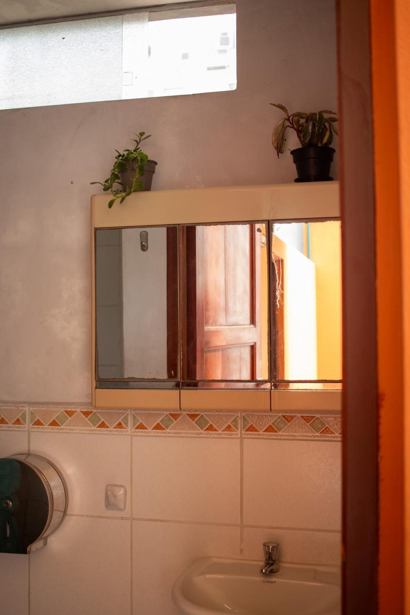 Temazcal Hostel Lima Exterior photo